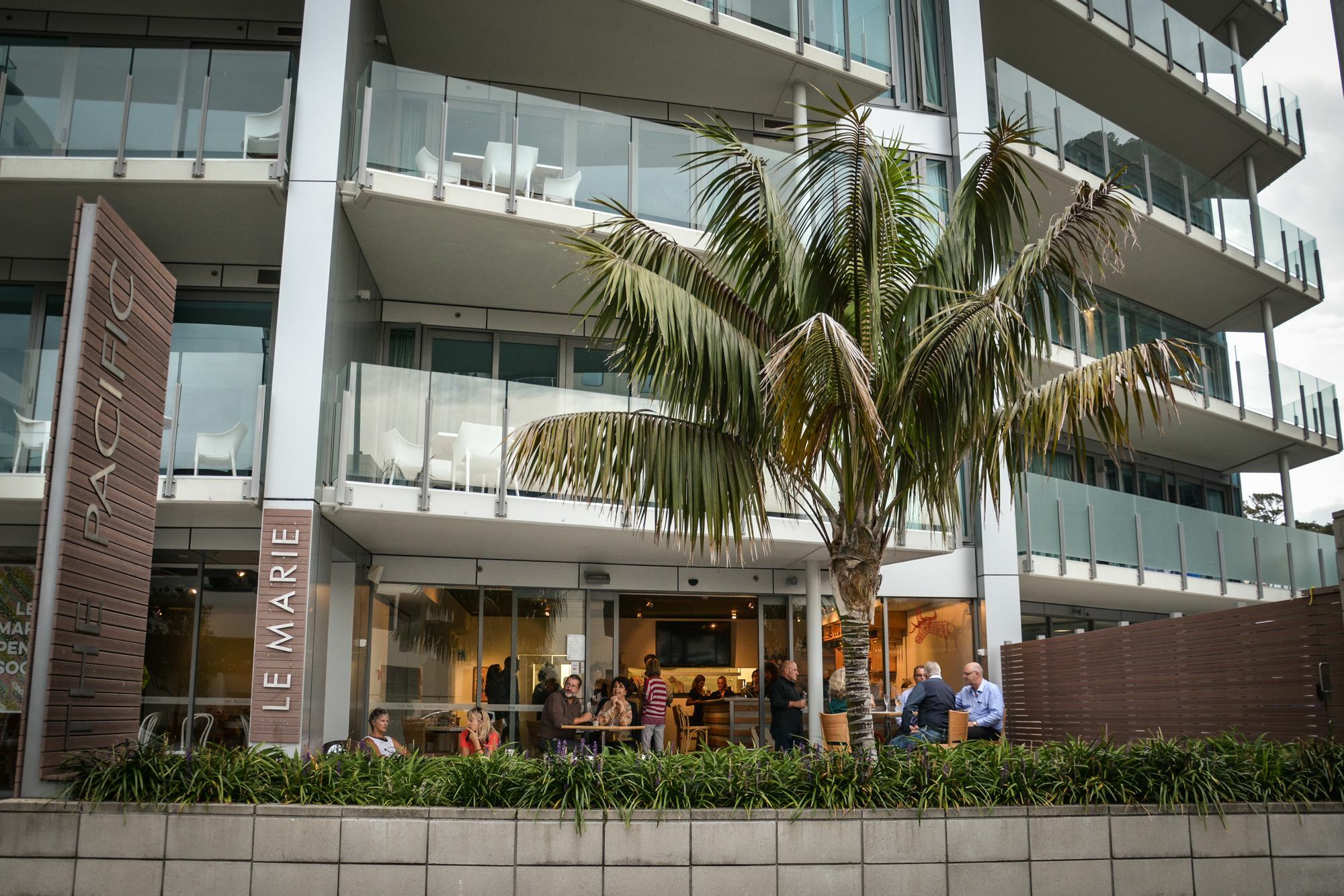 The Pacific Apartments Mount Maunganui Exteriör bild
