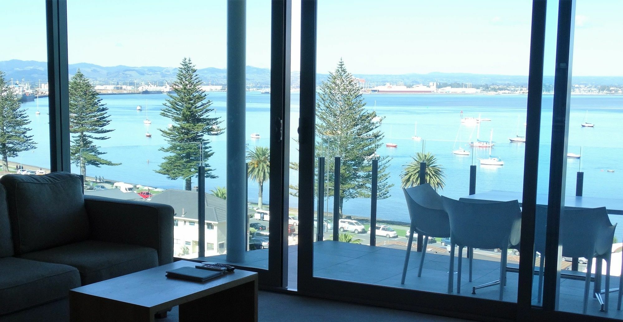 The Pacific Apartments Mount Maunganui Exteriör bild